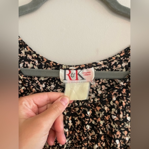 Vintage R&K Black Maxi Dress with Peach and Tan Print - Picture 2 of 3